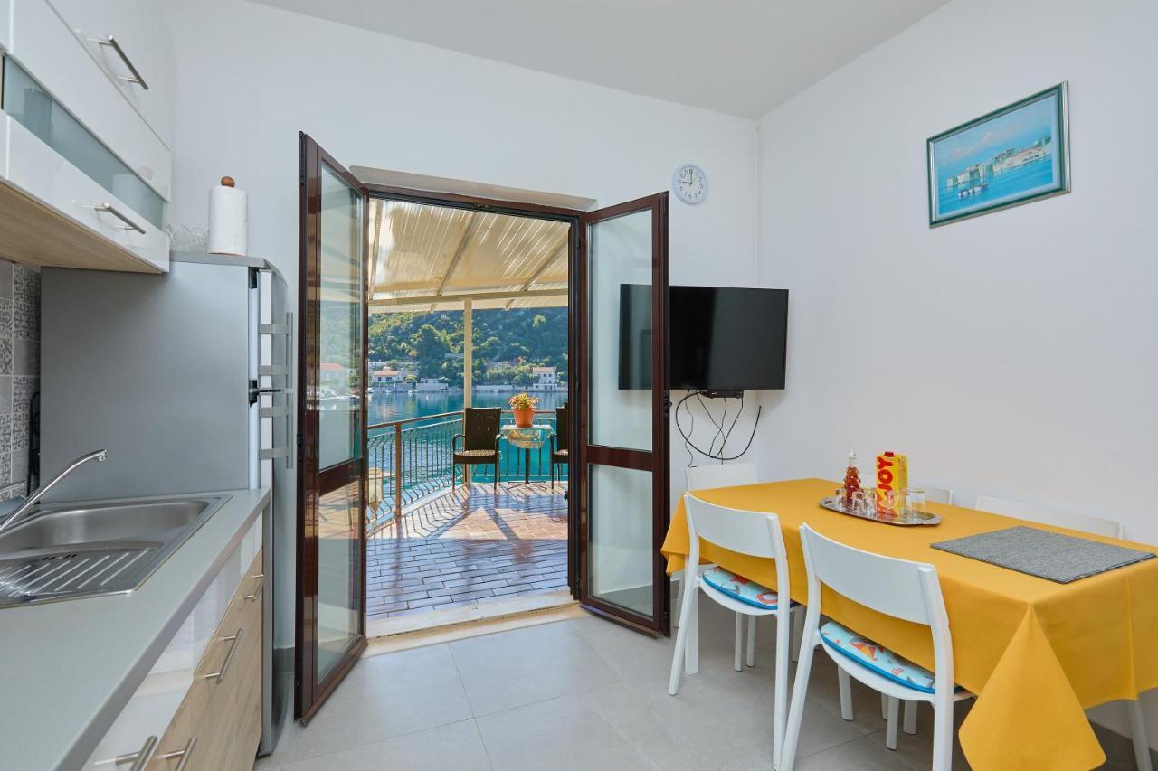 Boca - 3 Bedroom Apartment By The Sea Prozura Екстер'єр фото